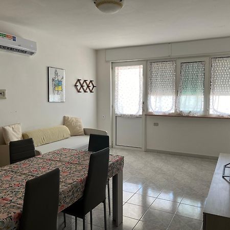 Апартаменты Casa Sul Corso Di Лидо-Марини Экстерьер фото