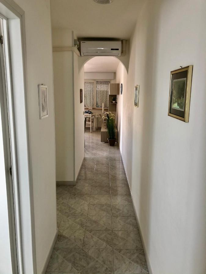 Апартаменты Casa Sul Corso Di Лидо-Марини Экстерьер фото